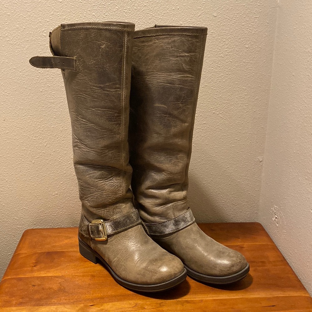 Steve Madden Leather Boots
